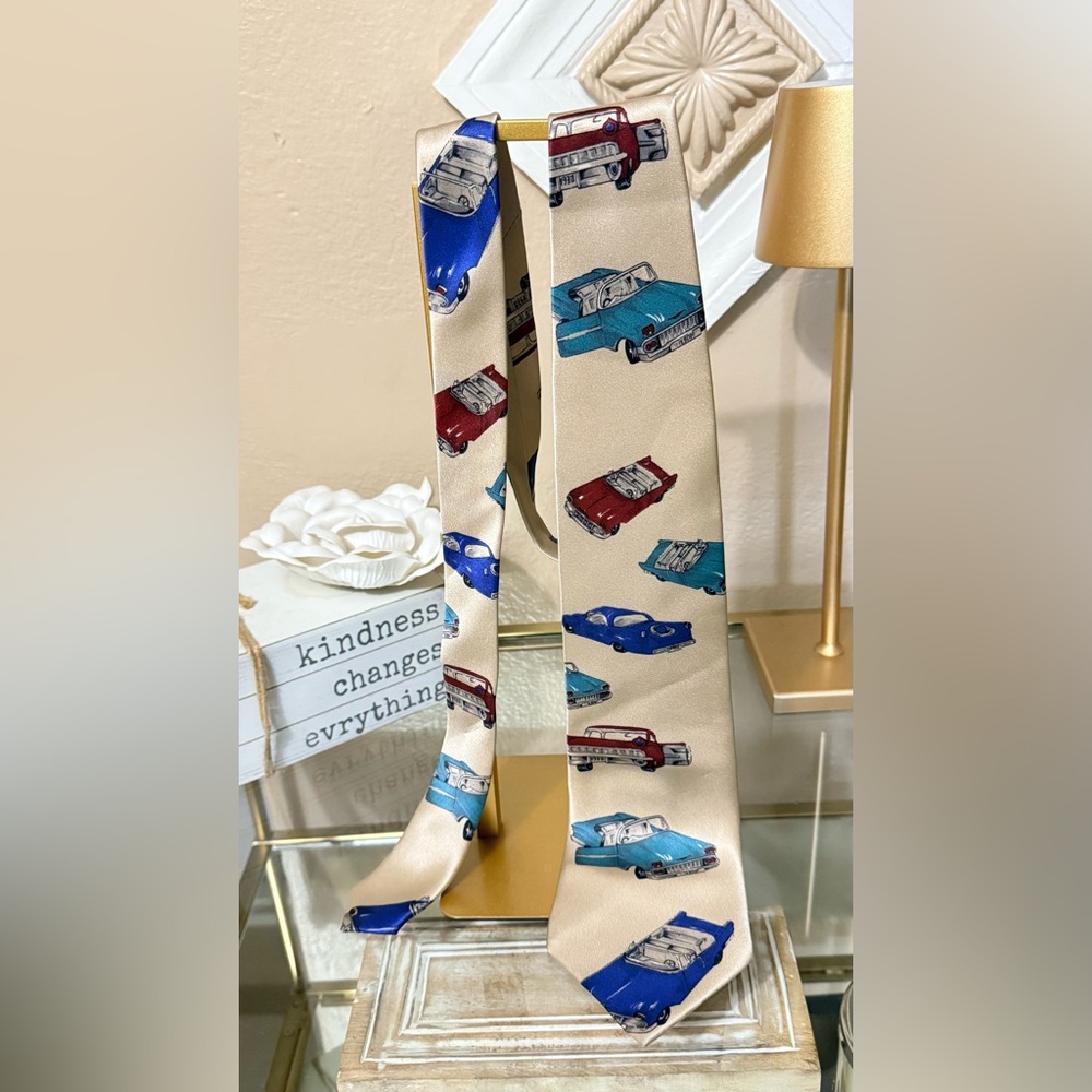 Dolce & Gabbana Beige Tie with Vintage Car Print